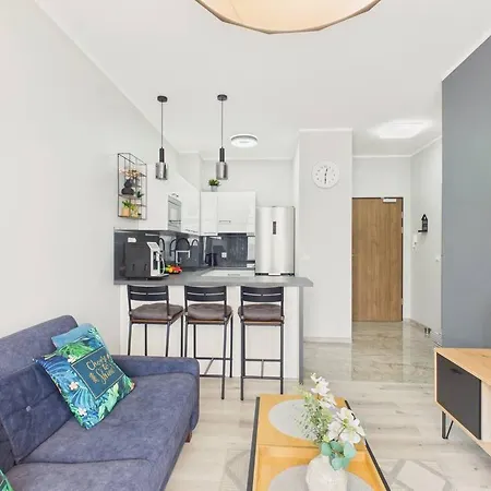 Apartman Ku Morzu Seaside With Pool, Terrace & Parking By Solarento Sianozety